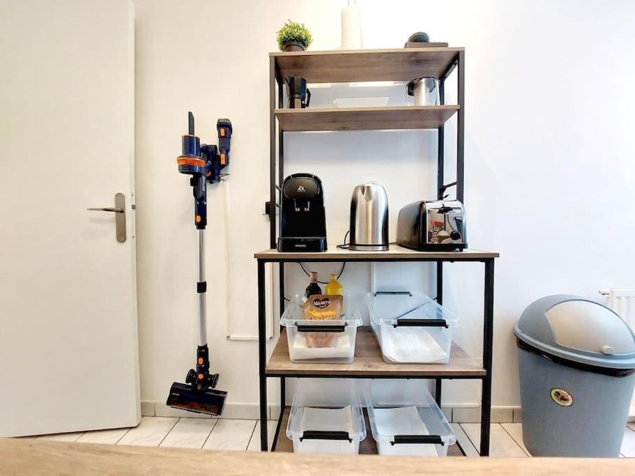 Cosy Home 2, 2 Chambres, 6 Personnes, 3 Min Gare, Parking Cergy Exteriör bild