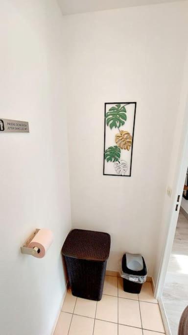Cosy Home 2, 2 Chambres, 6 Personnes, 3 Min Gare, Parking Cergy Exteriör bild